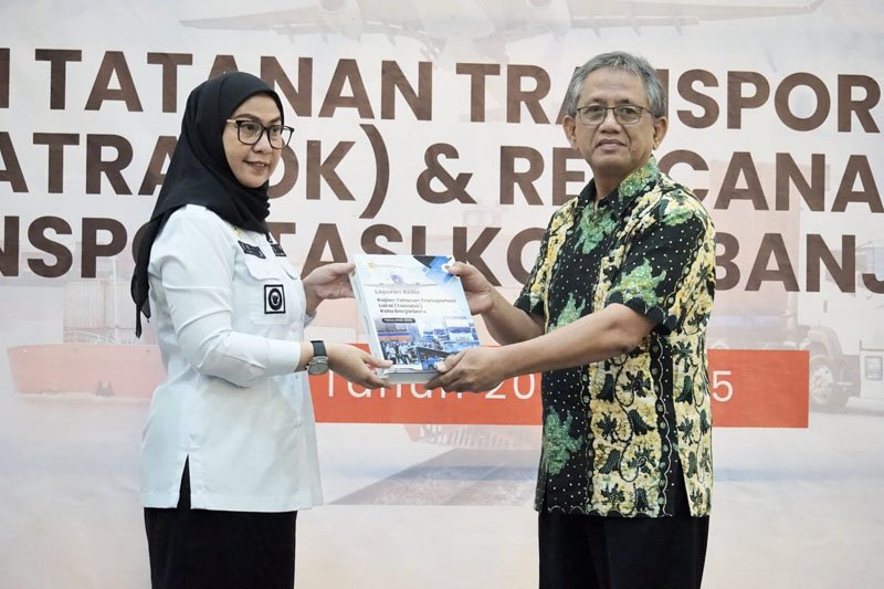 Banjarbaru Mantapkan Rencana Transportasi 20 Tahun ke Depan 1 Hal 6 3 KLM BJB 2 Tranportasi