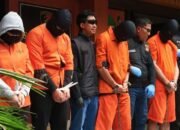 Dua WN Rusia dan Pegawai Imigrasi Diduga Peras Puluhan Korban 11 Dua WN Rusia dan Pegawai Imigrasi Diduga Peras Puluhan Korban