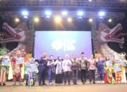 Tapin Art Fest 2025 Meriahkan Fashion Carnaval Nuansa Permainan Rakyat 28 Tapin Art Fest 2025 Meriahkan Fashion Carnaval Nuansa Permainan Rakyat