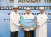 Bank Kalsel Serahkan CSR 7.000 Sajadah ke Masjid Raya Sabilal Muhtadin 36 Bank Kalsel Serahkan CSR 7.000 Sajadah ke Masjid Raya Sabilal Muhtadin