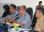 Sinergi Harmonisasi Ranperda HSS, Kanwil Kemenkum Kalsel Fasilitasi Pembentukan Produk Hukum Berkualitas 16 Sinergi Harmonisasi Ranperda HSS, Kanwil Kemenkum Kalsel Fasilitasi Pembentukan Produk Hukum Berkualitas