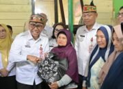 Plt Sekda Anjangsana di LKS Mutiara Hati 19 Plt Sekda Anjangsana di LKS Mutiara Hati