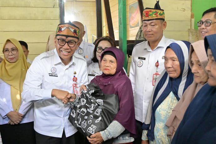 Plt Sekda Anjangsana di LKS Mutiara Hati 1 IMG 20250813 WA0038