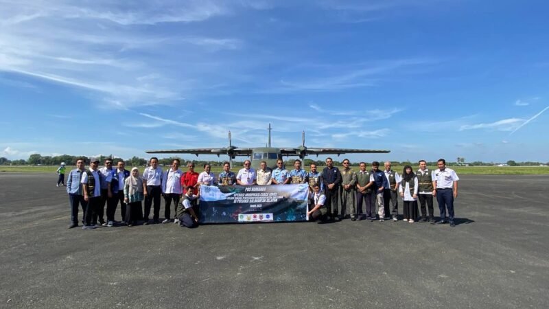 BMKG Sebut OMC Jadi Langkah Strategis Cegah Karhutla di Kalsel 1 IMG 20250814 WA0052 e1755177045517