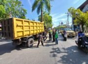 Sopir Dump Truck Meninggal Dunia, Diduga Serangan Jantung 17 Sopir Dump Truck Meninggal Dunia, Diduga Serangan Jantung