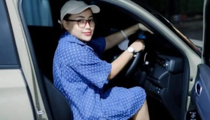 Komedian Mpok Alpa Meninggal Dunia