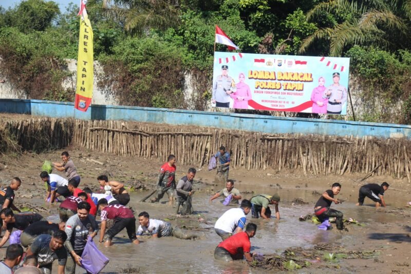 Lomba Bekacal Polres Tapin, Ratusan Kilo Ikan Jadi Rebutan TNI-Polri dan Warga 1 IMG 20250816 WA0008 e1755324775649