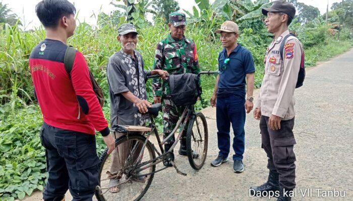 Bersama Manggala Agni, Polsek Kelumpang Hulu Gelar Patroli dan Sosialisasi Cegah Karhutla