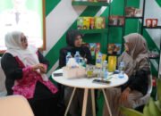 Sri Huriyati Apresiasi Produk Lokal Laris Manis di Kalsel Expo 2025 9 Sri Huriyati Apresiasi Produk Lokal Laris Manis di Kalsel Expo 2025