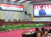 DPRD Kalteng Gelar Paripurna Dengarkan Pidato Presiden 11 DPRD Kalteng Gelar Paripurna Dengarkan Pidato Presiden