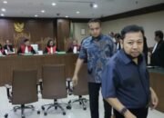 Mantan Ketua DPR Setya Novanto Bebas Bersyarat dari Lapas Sukamiskin Bandung 34 Mantan Ketua DPR Setya Novanto Bebas Bersyarat dari Lapas Sukamiskin Bandung