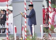 Supian HK Bacakan Teks Proklamasi, Suarakan Semangat Kemerdekaan di Upacara HUT ke-80 RI di Banjarbaru 15 Supian HK Bacakan Teks Proklamasi, Suarakan Semangat Kemerdekaan di Upacara HUT ke-80 RI di Banjarbaru