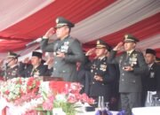 Dandim 1002/HST Pimpin Upacara Penurunan Bendera di Taman Dwi Warna 13 Dandim 1002/HST Pimpin Upacara Penurunan Bendera di Taman Dwi Warna