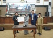 Rapat Paripurna, Bupati Balangan Sampaikan 7 Raperda 8 Rapat Paripurna, Bupati Balangan Sampaikan 7 Raperda
