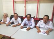 Buruh Tergabung di KSBSI dan KSPSI Kalsel akan Turun ke Jalan, Tuntut Kenaikan UMP 8,5 - 10 Persen 32 Buruh Tergabung di KSBSI dan KSPSI Kalsel akan Turun ke Jalan, Tuntut Kenaikan UMP 8,5 – 10 Persen
