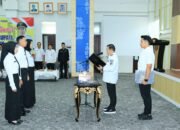 Bupati Tapin Lantik 103 Aparatur, Ingatkan Jangan Minta Dilayani, Tugas Anda Melayani 52 Bupati Tapin Lantik 103 Aparatur, Ingatkan Jangan Minta Dilayani, Tugas Anda Melayani