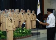 Bupati HSU Lantik Pengurus GOW 11 Bupati HSU Lantik Pengurus GOW