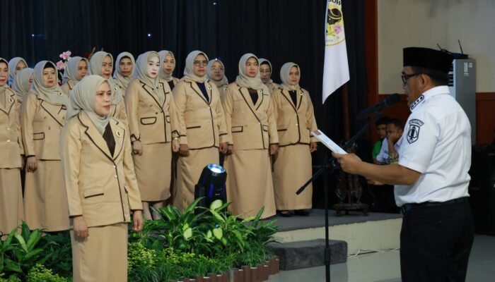 Bupati HSU Lantik Pengurus GOW