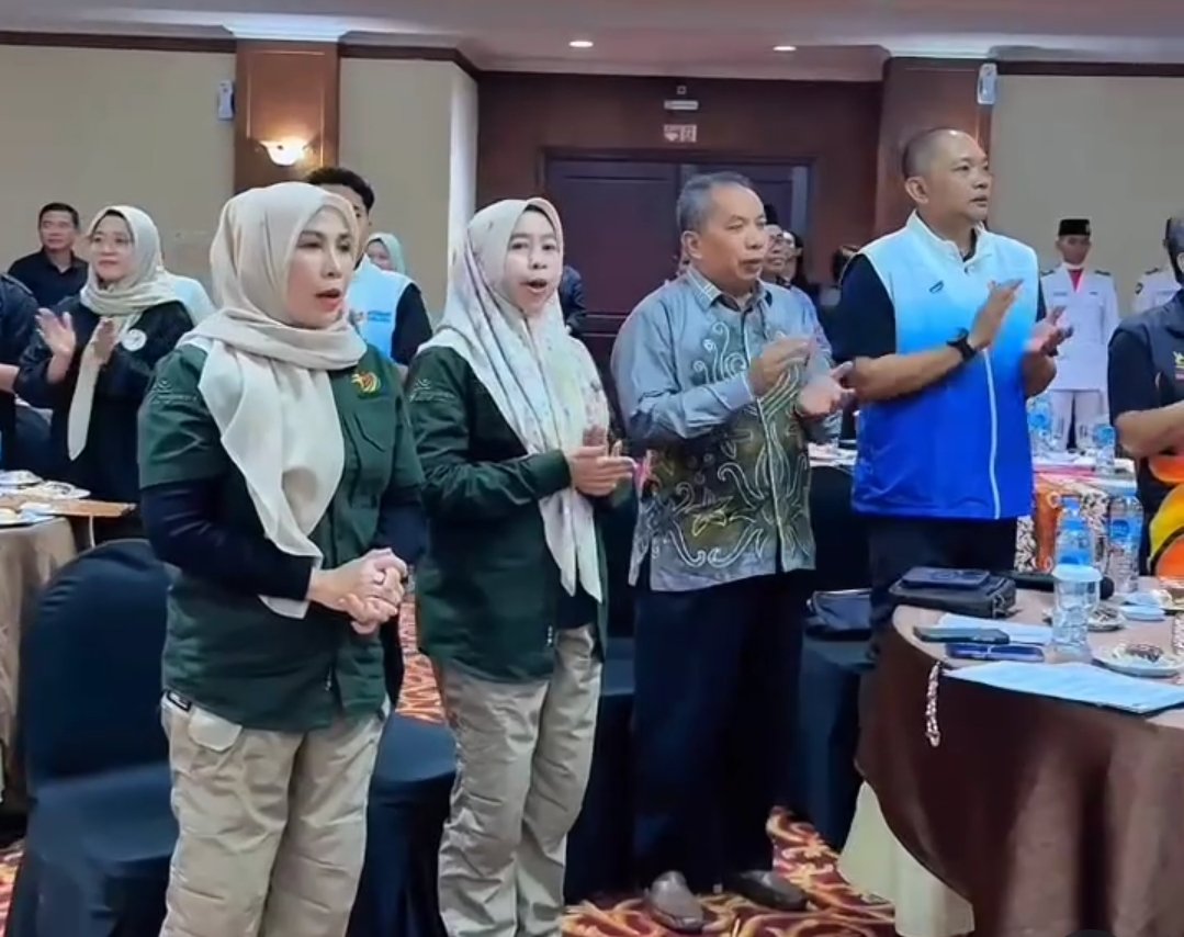 Srikandi DPRD Balangan Hadiri Pengukuhan dan Pelantikan KORMI 1 IMG 20250829 WA0015 1