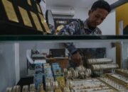 Tiga Produk Emas Lanjutkan Tren lonjakan harga 20 Tiga Produk Emas Lanjutkan Tren lonjakan harga