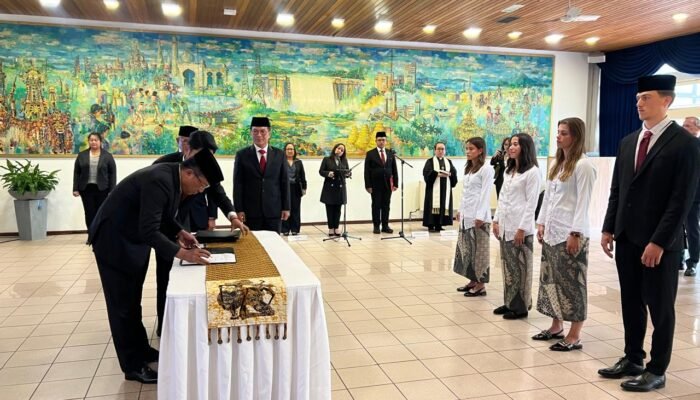 Menteri Hukum Ambil Sumpah WNI Atlit Bola: Mauro Zijlstra Resmi WNI, Siap Bela Timnas di Round 4 Kualifikasi World Cup