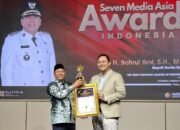 Bupati Barito Kuala Raih Penghargaan Visioner Leader Award 2025 17 Bupati Barito Kuala Raih Penghargaan Visioner Leader Award 2025