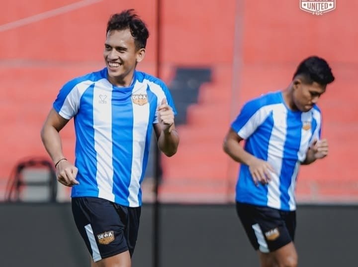 Aroma Balas Dendam Semen Padang dan Kebangkitan Dewa United 1 IMG 20250815 072232