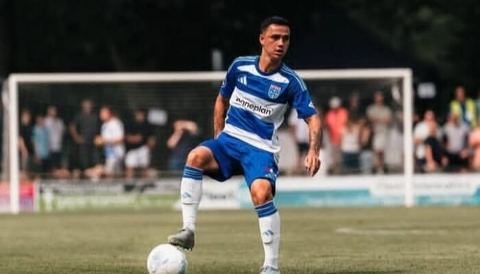 Eliano Main 20 Menit, Zwolle Pimpin Eredivisie Belanda Usai Taklukkan Telstar 2-0