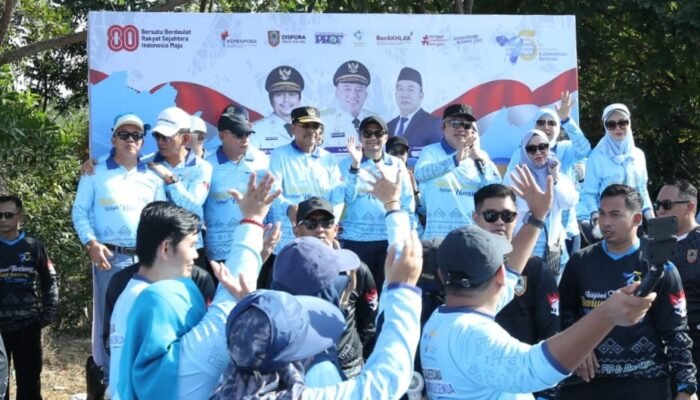Ribuan Peserta Ikuti Fun Walk Harjad ke-75 Kalsel