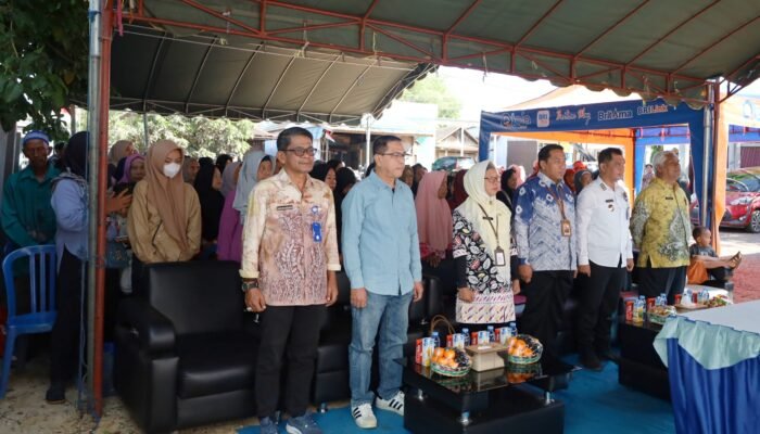 BRI Pleihari Berikan Sosialisasi dan Edukasi Penggunaan Buku Tabungan dan Kartu KKS kepada KPM PKH di Tanah Laut 3 IMG 20250820 173819