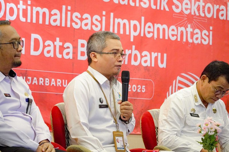 Pemko Banjarbaru Perkuat Implementasi Satu Data Melalui FGD 1 hAL 6 3 klm bjb 2 7