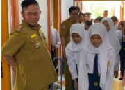 Bupati Katingan Saiful Apresiasi Semangat Guru dan Siswa Sekolah Rakyat