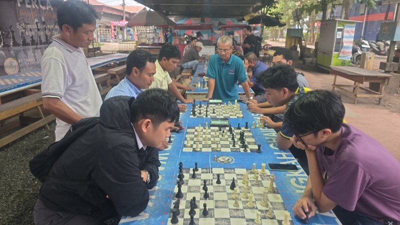 8 Catur Pomnas Kalsel