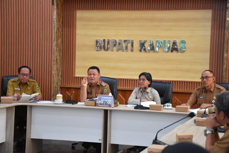 Ketua Komisi III DPRD Kapuas Dukung Penuh Penerbitan KKPR 1 FOTO KONTRAK DPRD KAPUAS 2509