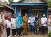 Bupati Kunjungi Penerima Program Rumah Sejahtera 22 Bupati Kunjungi Penerima Program Rumah Sejahtera