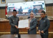 Rapat Paripurna DPRD Balangan Setujui Enam Raperda 38 Rapat Paripurna DPRD Balangan Setujui Enam Raperda