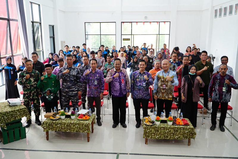 Pemkab Tala Gelar Penyuluhan Hukum dan Keuangan di Panyipatan 1 Hal 2 Tala 1 3 klm 3