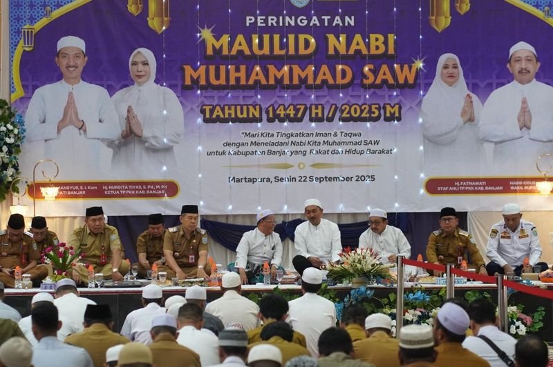 Hal 4 4 KLm Martapura Maulid Nabi