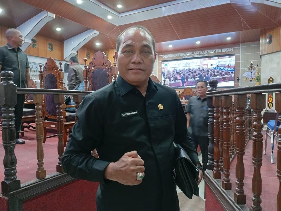 Hal 4 Foto kontrak Kapuas 7