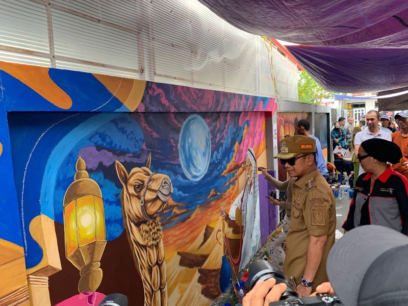 Mural Kampung Arab Jadi Ikon Baru Pariwisata Banjarmasin 1 Hal 5 3 KLM Kontrak 1 8