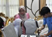 PKK Banjarmasin Gandeng Optik, Salurkan Bantuan Kacamata Pelajar Kurang Mampu 25 PKK Banjarmasin Gandeng Optik, Salurkan Bantuan Kacamata Pelajar Kurang Mampu