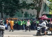 Massa Mulai Kumpul di Lapangan Kamboja, Lima Pelajar SMP Diamankan Polisi 8 Massa Mulai Kumpul di Lapangan Kamboja, Lima Pelajar SMP Diamankan Polisi