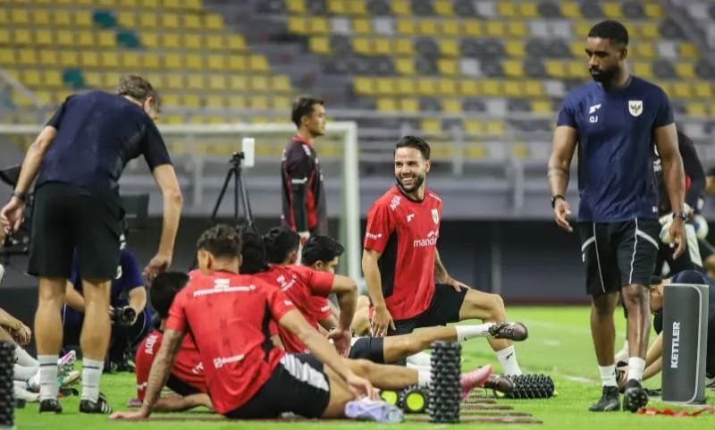 Ini Komunikasi Patrick Kluivert dengan Pelatih Lille Terkait Transfer Verdonk 1 IMG 20250905 WA0008 1