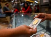 Harga Emas Antam Stabil, UBS-Galeri24 Naik Tipis 13 Harga Emas Antam Stabil, UBS-Galeri24 Naik Tipis