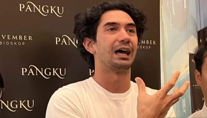 Debut Aktor Reza Rahadian Menjadi Sutradara Film Pangku