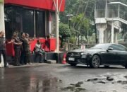 KPK Sebut Dua Mobil yang Hilang dari Rumdin Ebenezer Telah Dikembalikan 27 KPK Sebut Dua Mobil yang Hilang dari Rumdin Ebenezer Telah Dikembalikan