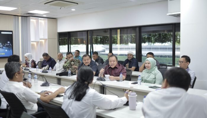 Kawal Percepatan Pembangunan Infrastruktur Strategis, Komisi III DPRD Kalsel Bahas Bersama BPJN di Jakarta