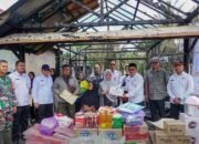 Wabup HST Serahkan Bantuan Korban Kebakaran Kelurahan Bukat