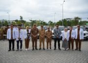 Bupati Tapin Serahkan 7 Mobil Operasional Dokter Spesialis RSUD Datu Sanggul 51 Bupati Tapin Serahkan 7 Mobil Operasional Dokter Spesialis RSUD Datu Sanggul