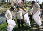 Aksi World Cleanup Day Indonesia, Bupati Sebut Kebersihan Tanggung Jawab Bersama 11 Aksi World Cleanup Day Indonesia, Bupati Sebut Kebersihan Tanggung Jawab Bersama